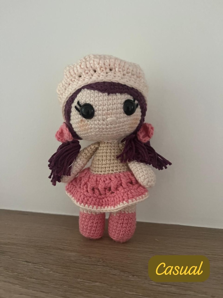 Muñeca Amigurumi "Casual"